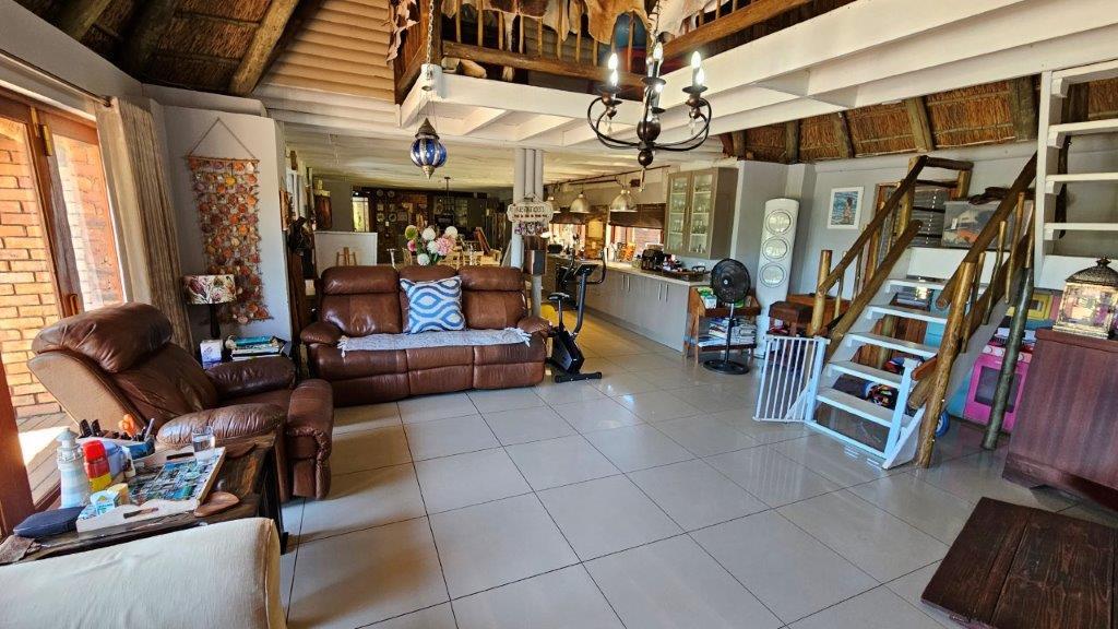 8 Bedroom Property for Sale in Skeerpoort North West